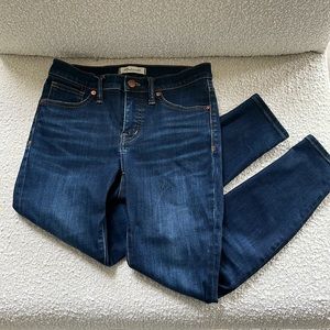 Madewell petite 9 inch high rise skinny jeans. Size 26p.
